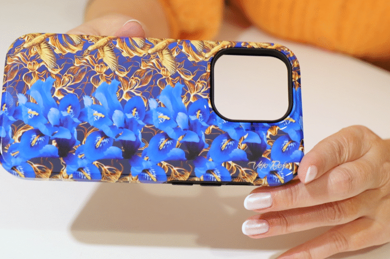 Blue irises 3d stereogram phone case